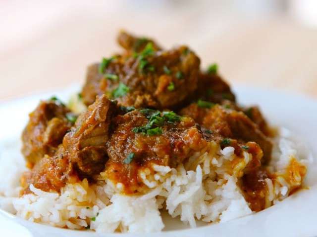 Agnello in umido ricetta persiana