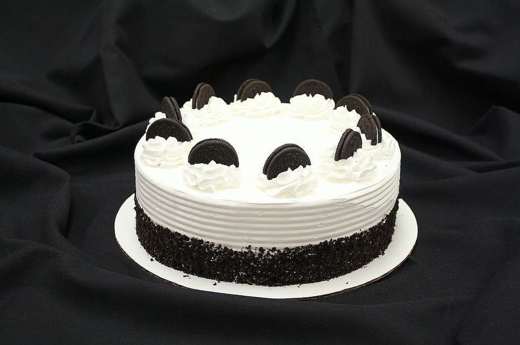 American Oreo cake