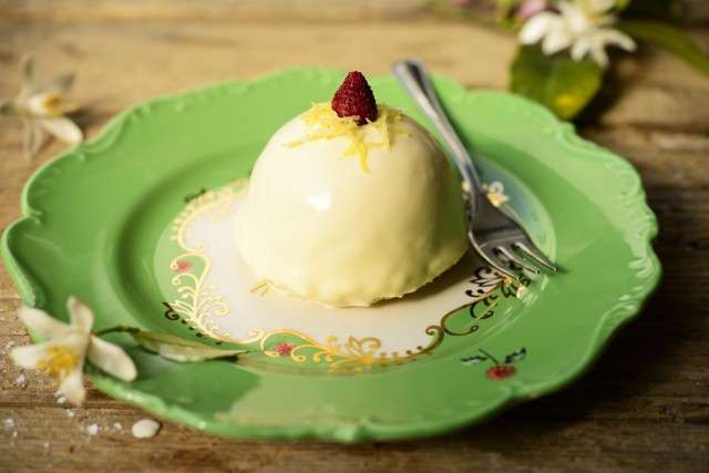 Delizia al limone con fragolina