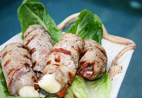 Involtini con pancetta e formaggio