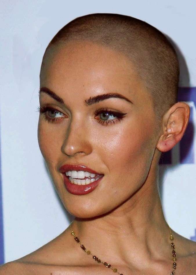 Megan Fox con capelli rasati