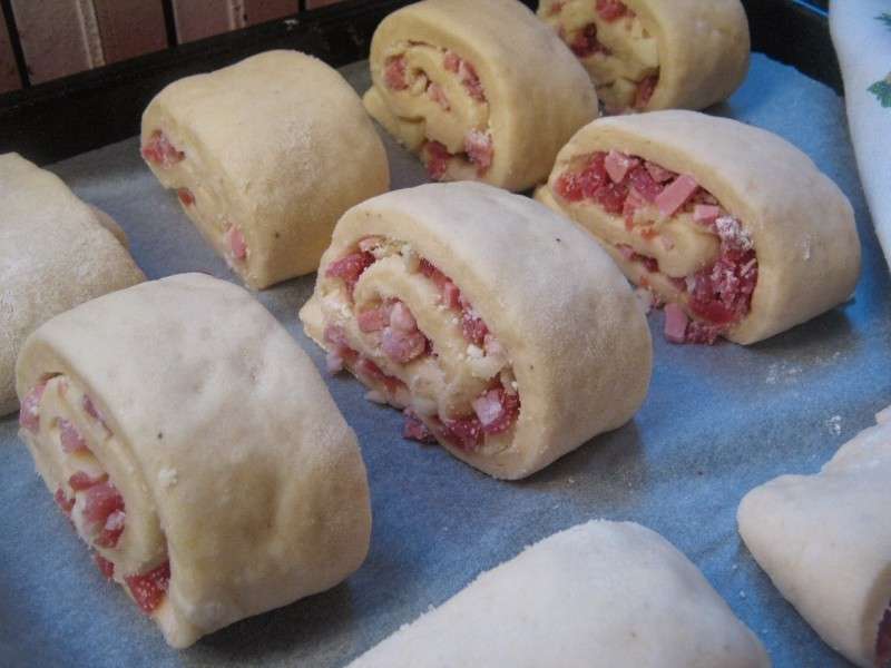 Preparazione panini napoletani