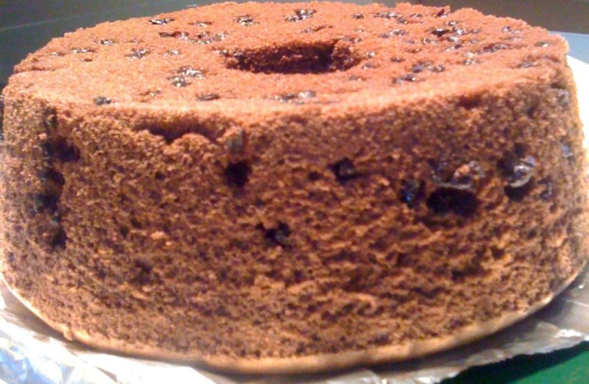 Chiffon cake con gocce di cioccolato