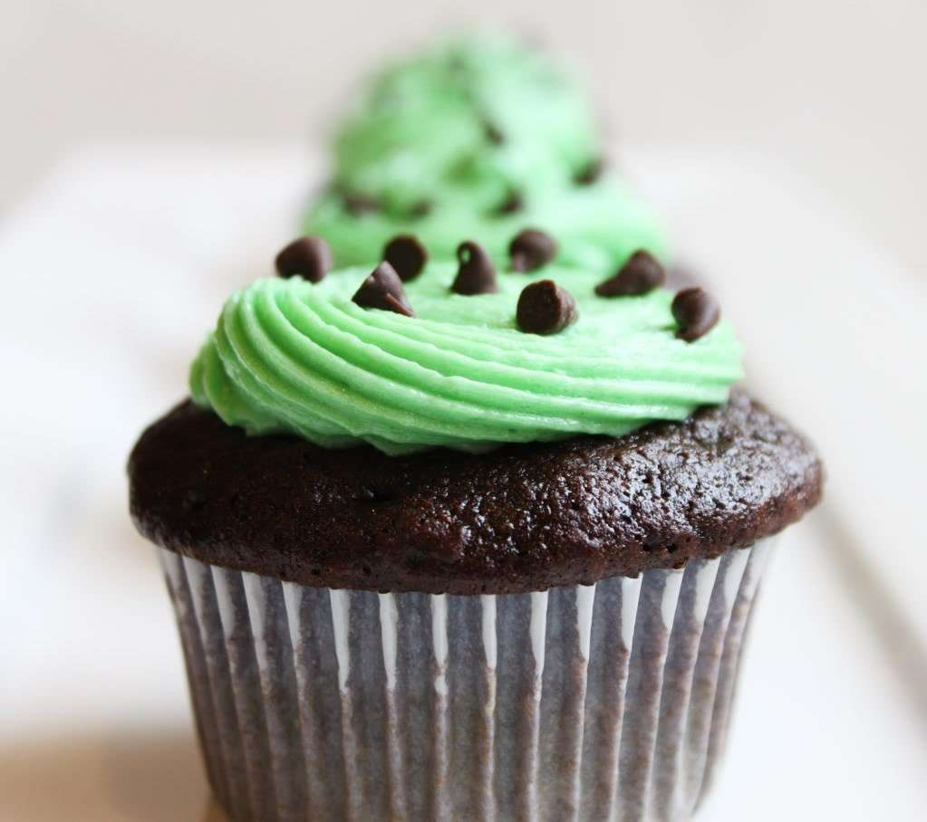 Cupcake al cacao con menta