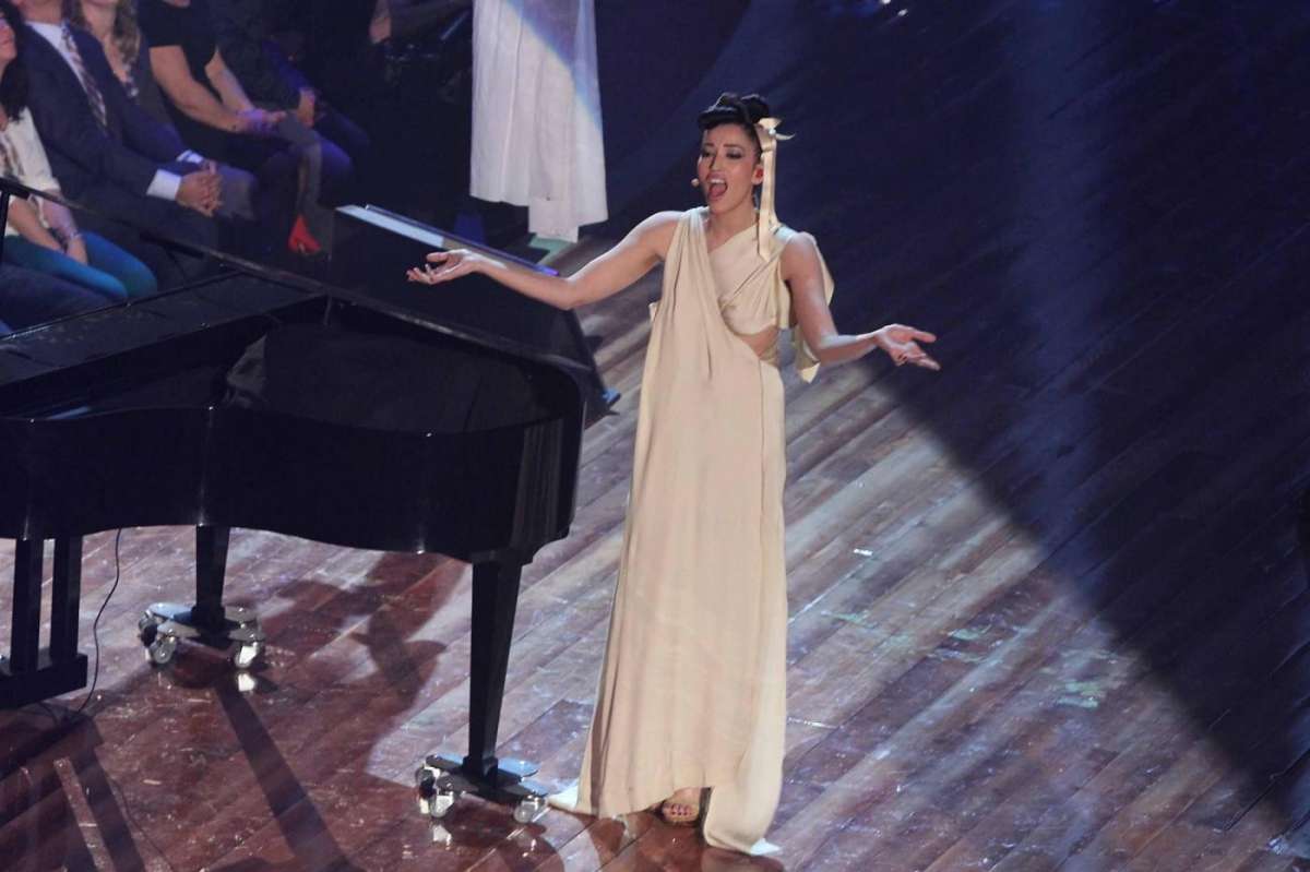 Nina durante le esibizioni
