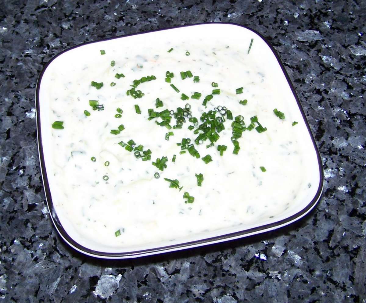 Salsa yogurt ai cetrioli