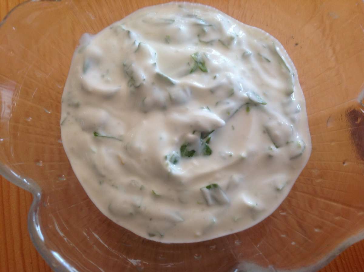 Salsa yogurt fatta in casa