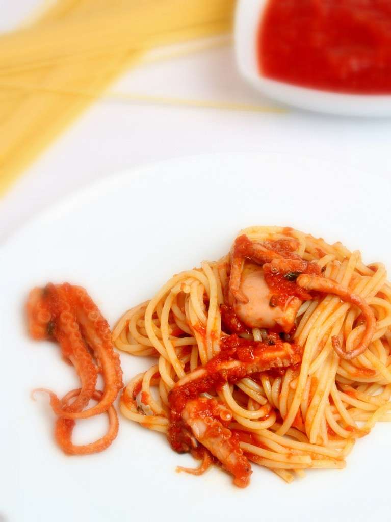 Spaghetti alla Luciana