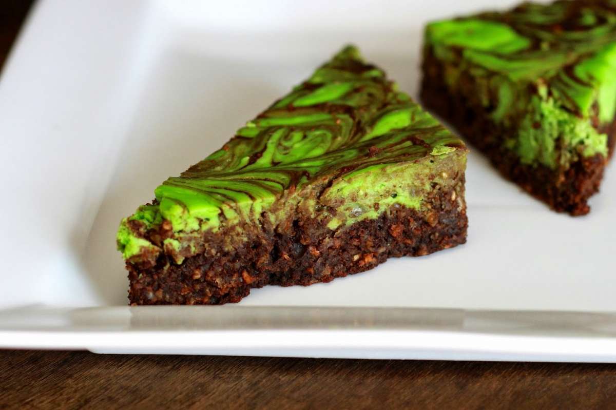 Torta alla menta nocciolata