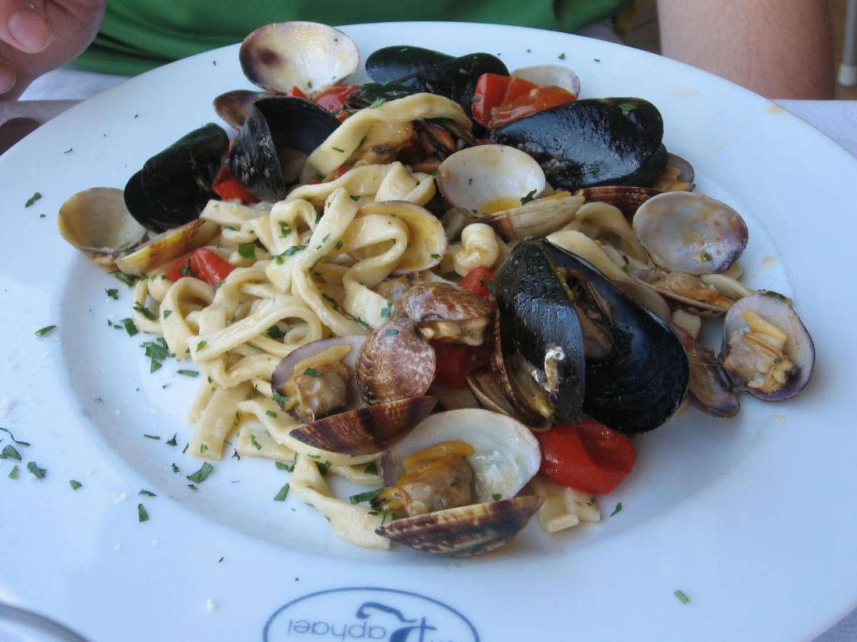 Primo piatto scialatielli ai frutti di mare