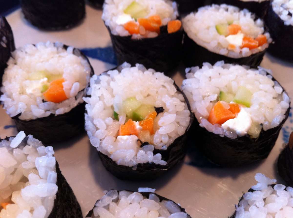 Sushi vegetariano fatto in casa