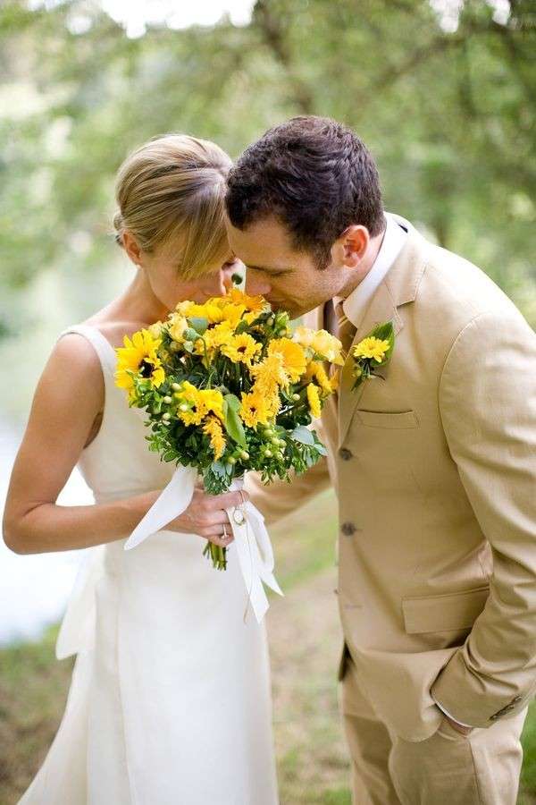 Bouquet giallo semplice