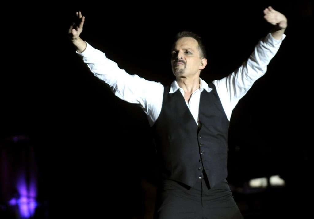 Cantanti gay, Miguel Bosè