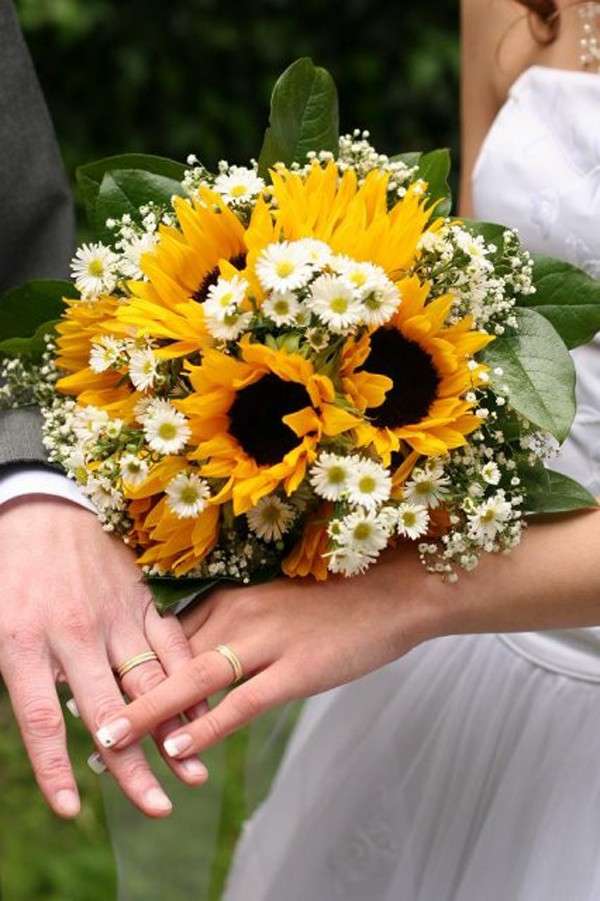 Girasoli e margherite per la sposa