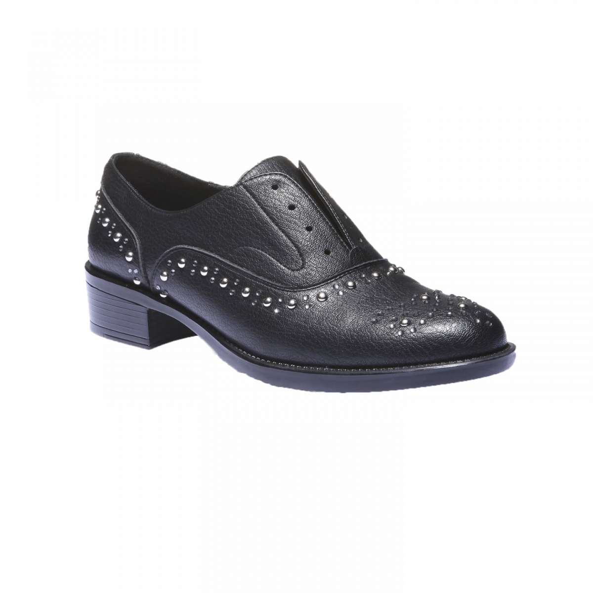 Brogue con borchie Bata