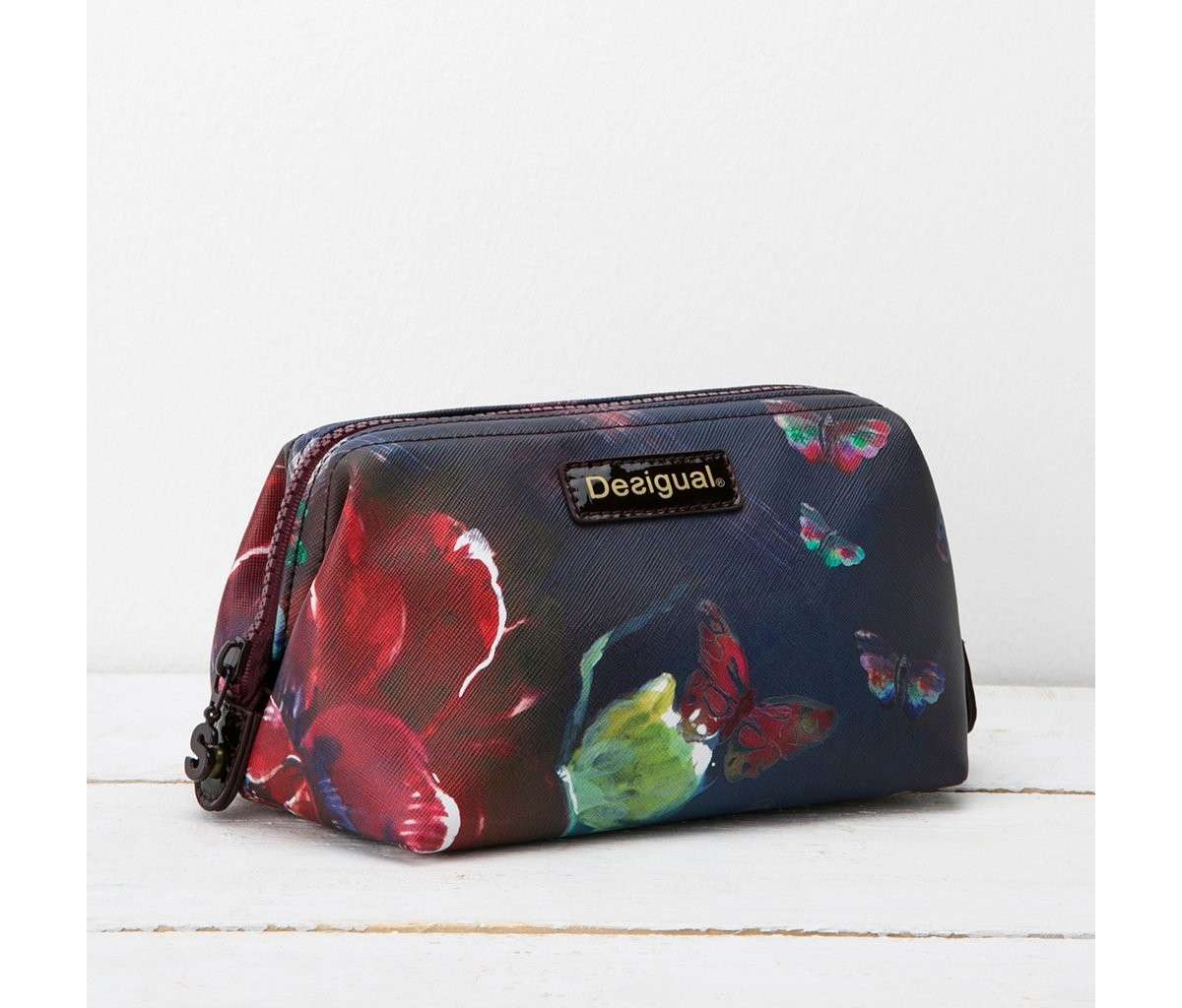 Pouch Desigual