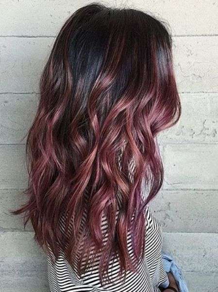 Shatush per capelli scuri in chocolate mauve