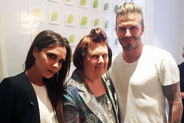 Victoria e David Beckham con Suzy Menkes