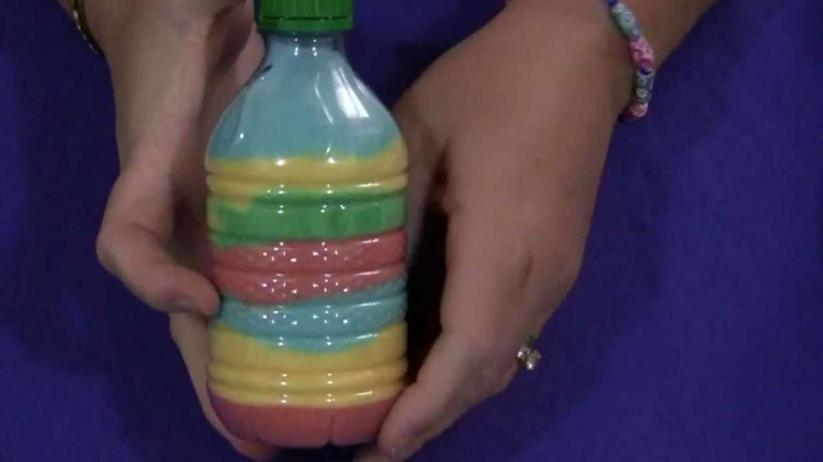 Bottiglia di plastica con sale