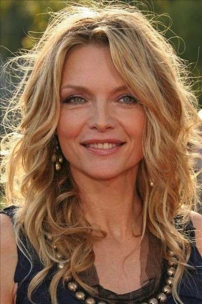 Capelli lunghi e mossi Michelle Pfeiffer