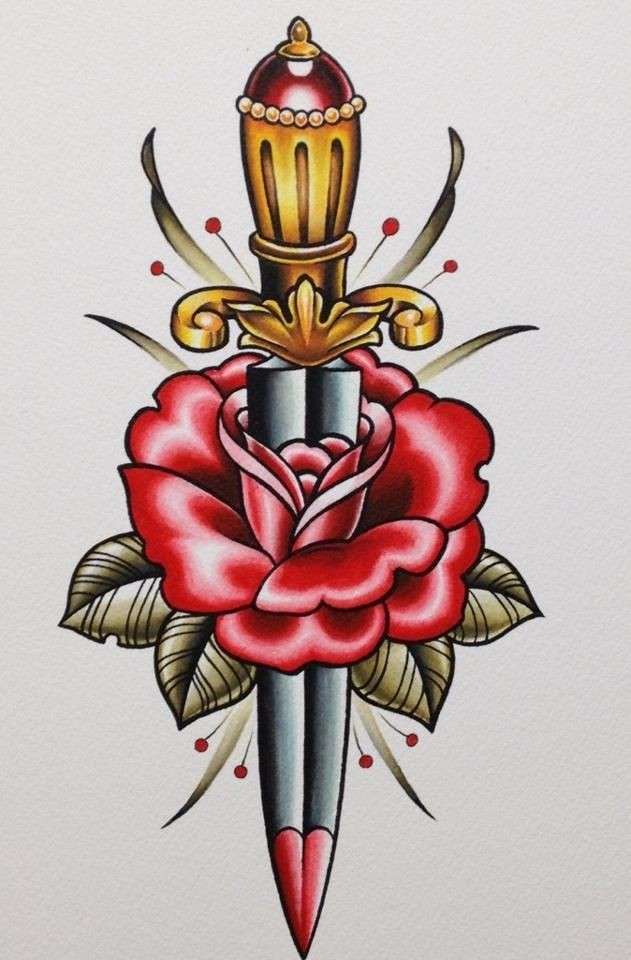 Tatuaggio old school con spada e rosa