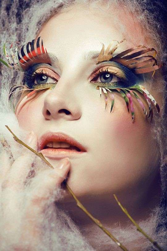 Trucco con ciglia tridimensionali