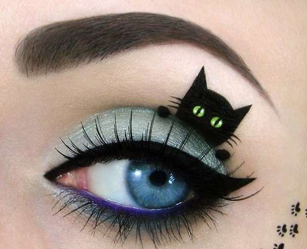 Trucco occhi gatto con zampine