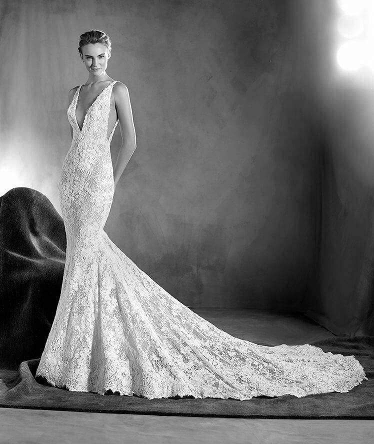 Abito con bretelle in pizzo Pronovias