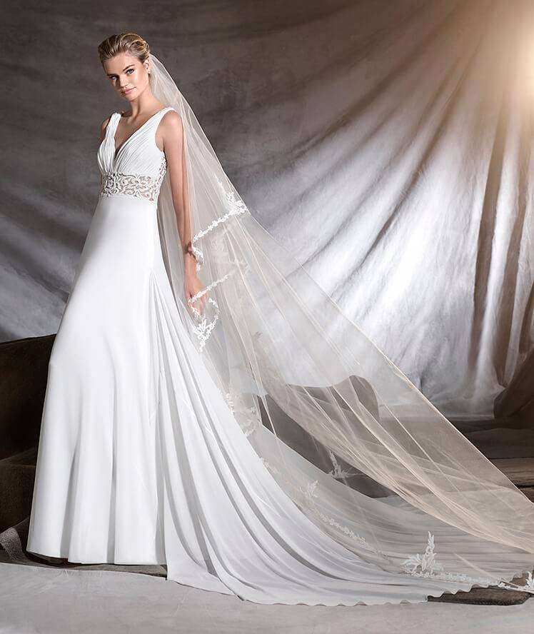 Abito da sposa in voile stile impero