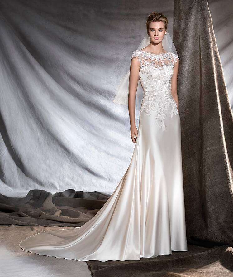 Abito in raso e pizzo Pronovias