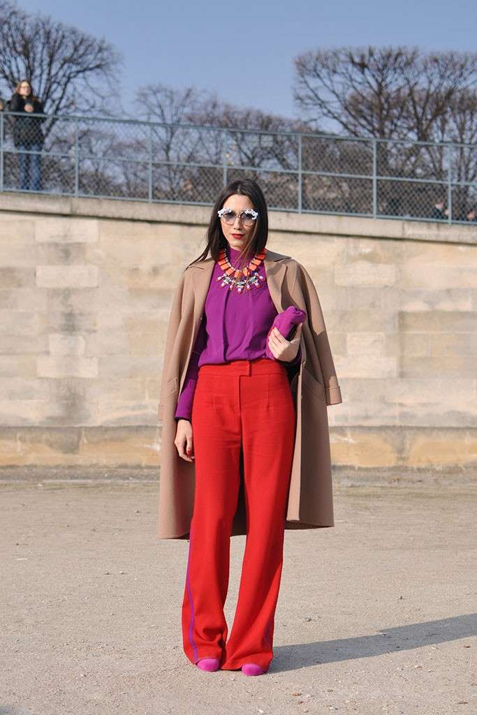 Look in viola e rosso