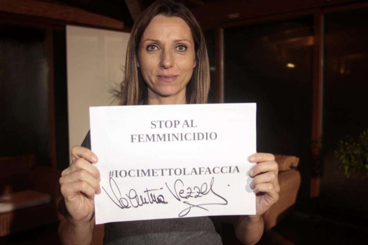 Valentina Vezzali partecipa alla campagna Stop al Femminicidio