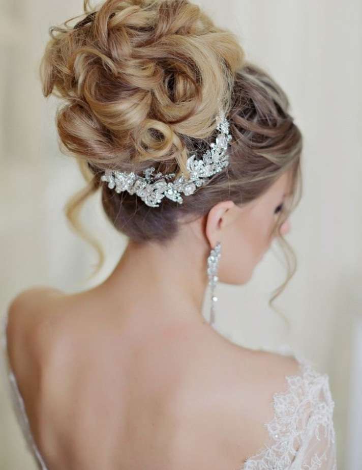 Chignon e coroncina gioiello