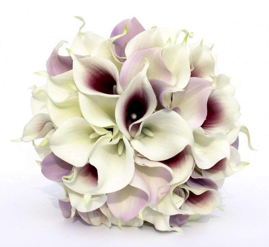 Bouquet lilla per la sposa chic