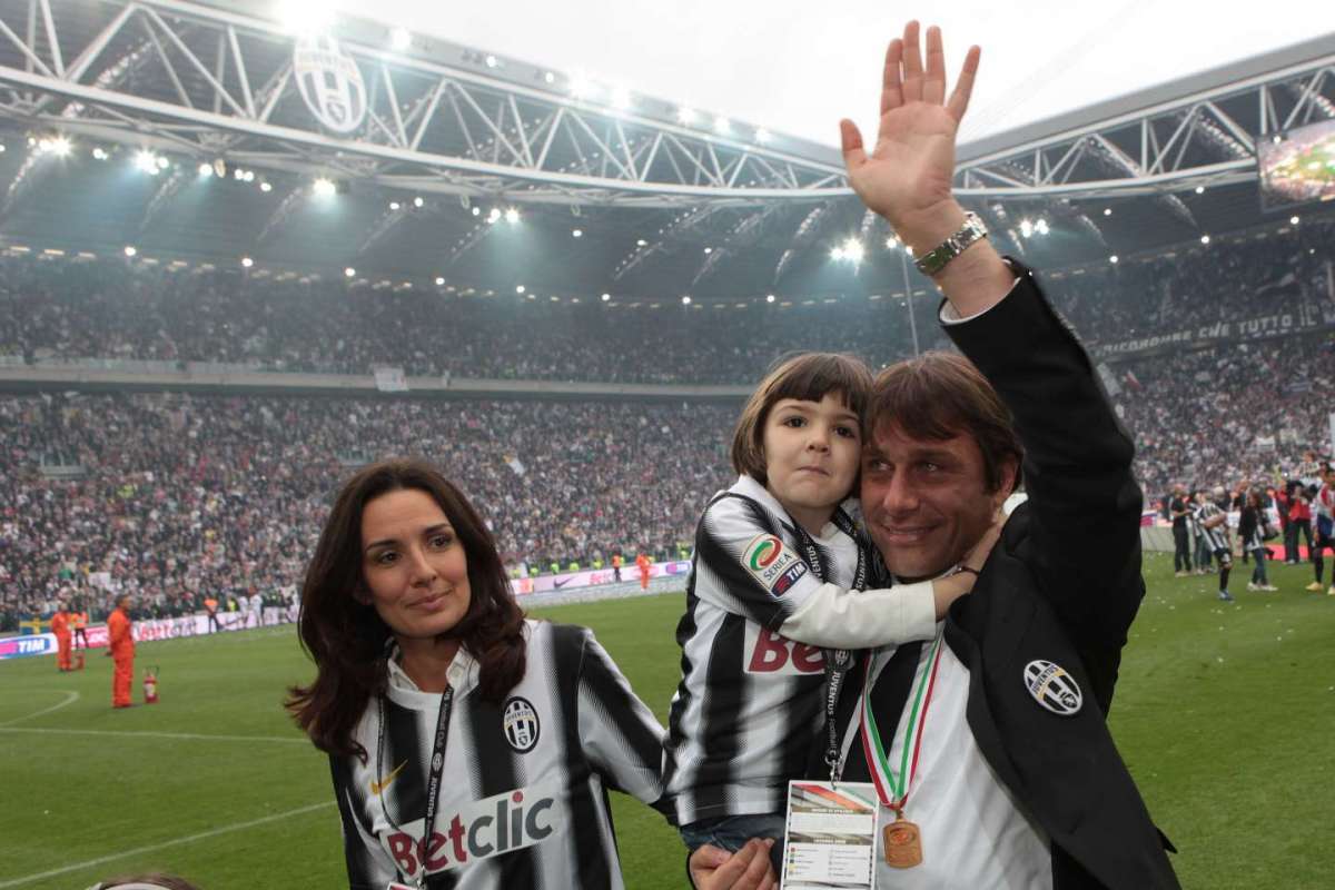 La famiglia Conte festeggia lo scudetto della Juve