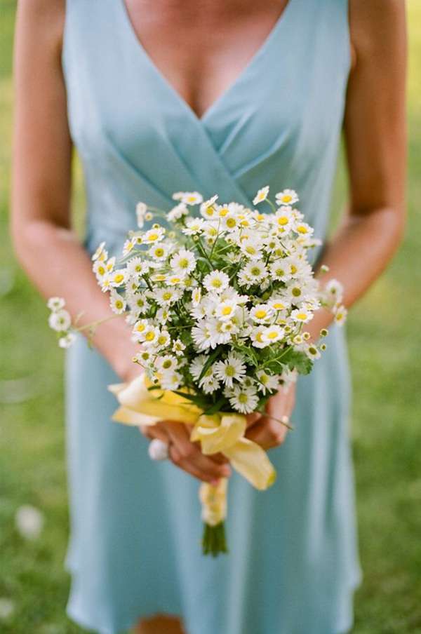 Bouquet con margheritine semplici