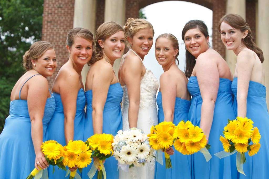 Bouquet della sposa e delle amiche