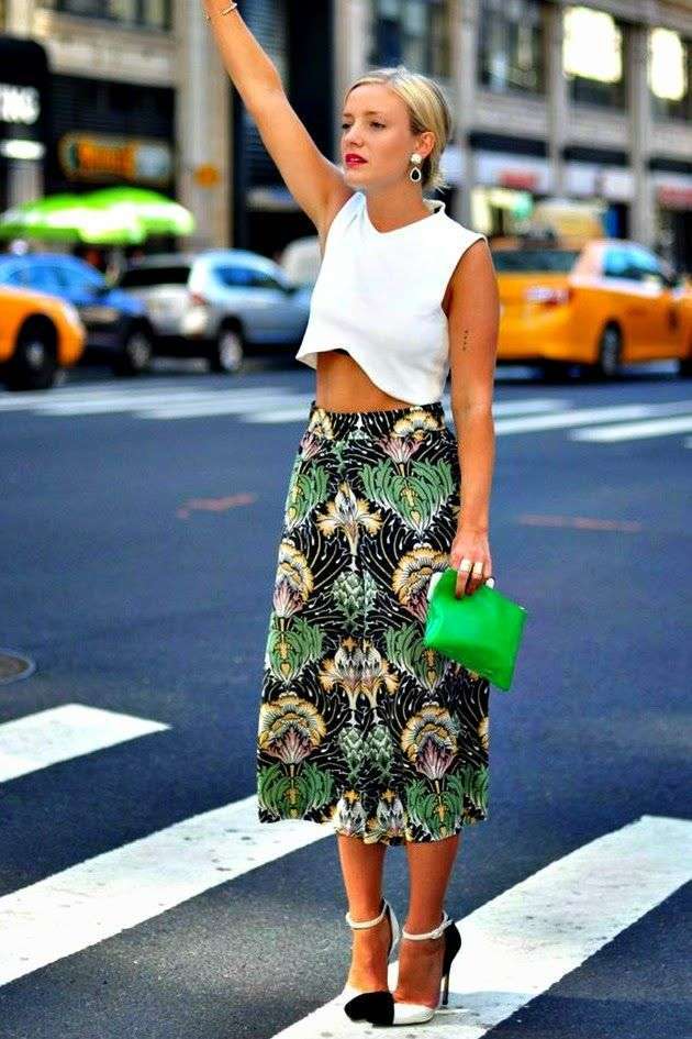 Crop top e pantaloni culotte