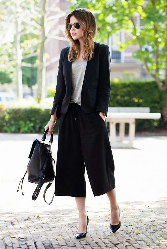 Look da ufficio con pantaloni culotte