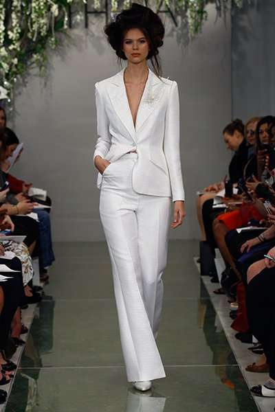 Tailleur bianco Theia