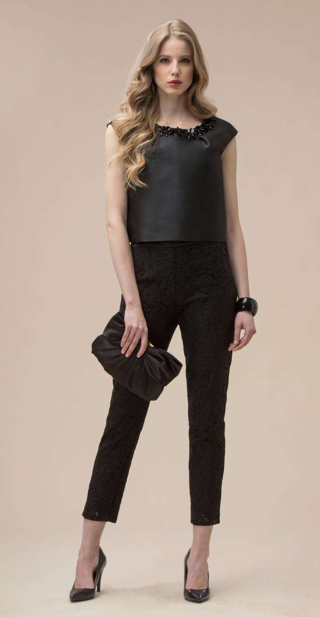 Modello nero elegante Luisa Spagnoli