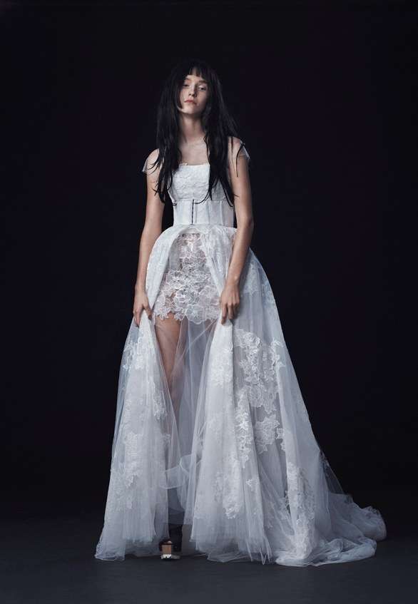 Abito da sposa asimmetrico Vera Wang