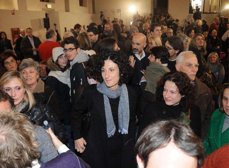 Agnese Landini tra la folla