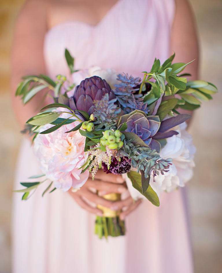 Bouquet con carciofi viola