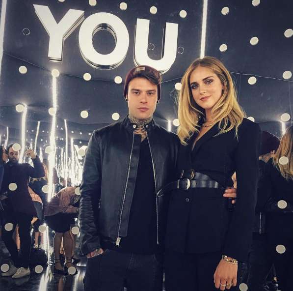 Chiara Ferragni radiosa con il giudice di X Factor