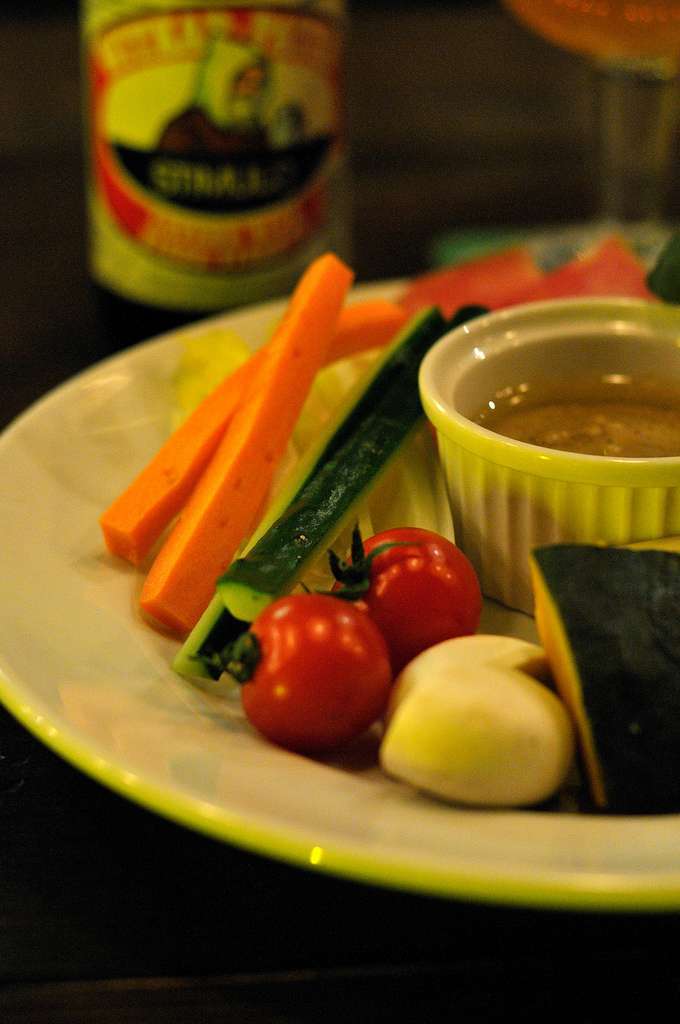 Bagna cauda al vino rosso