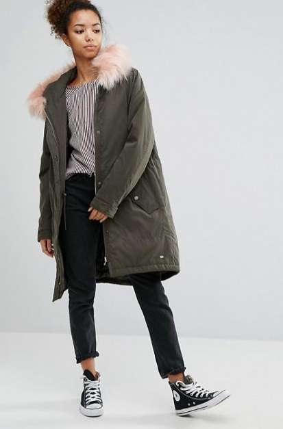 Parka con pelliccia rosa Pull and Bear