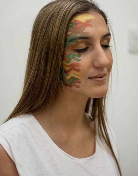 Effetto camouflage su metà volto