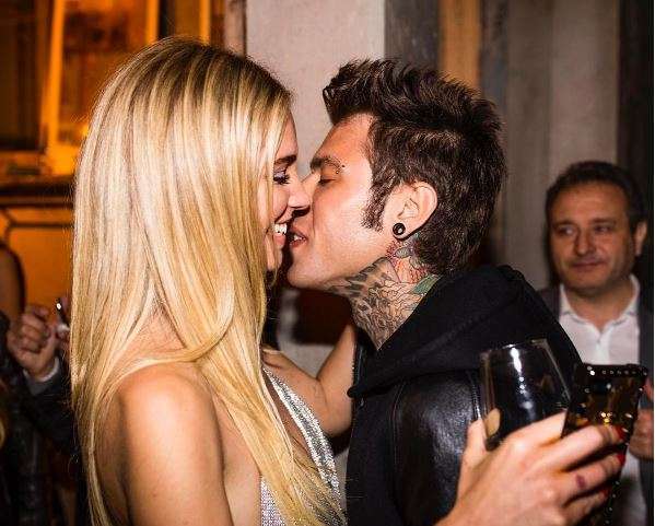 Fedez bacia Chiara