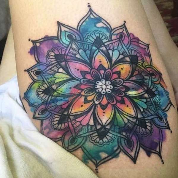 La bellezza di un mandala colorato